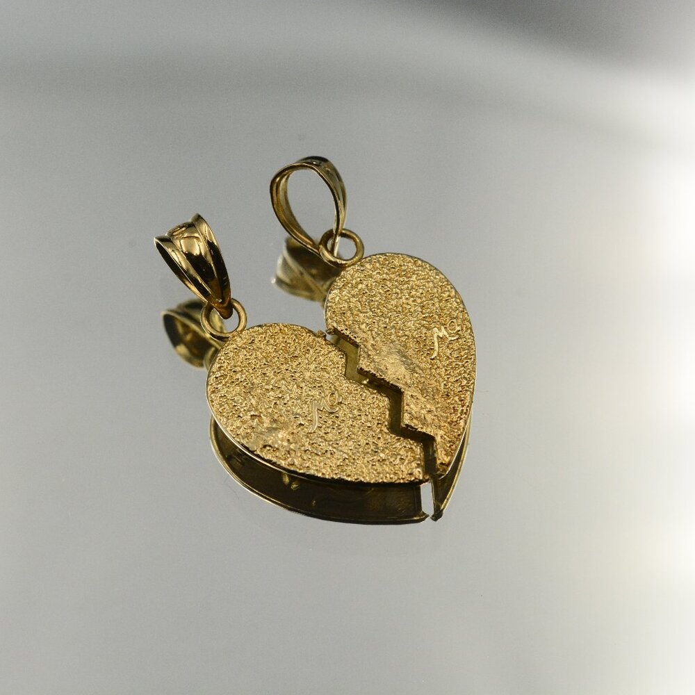 10K Mother Daughter Shareable Heart Pendant - Picture 8 of 11